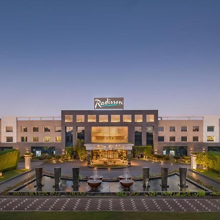Radisson Resort & Spa Kandla Gāndhīdhām Extérieur photo