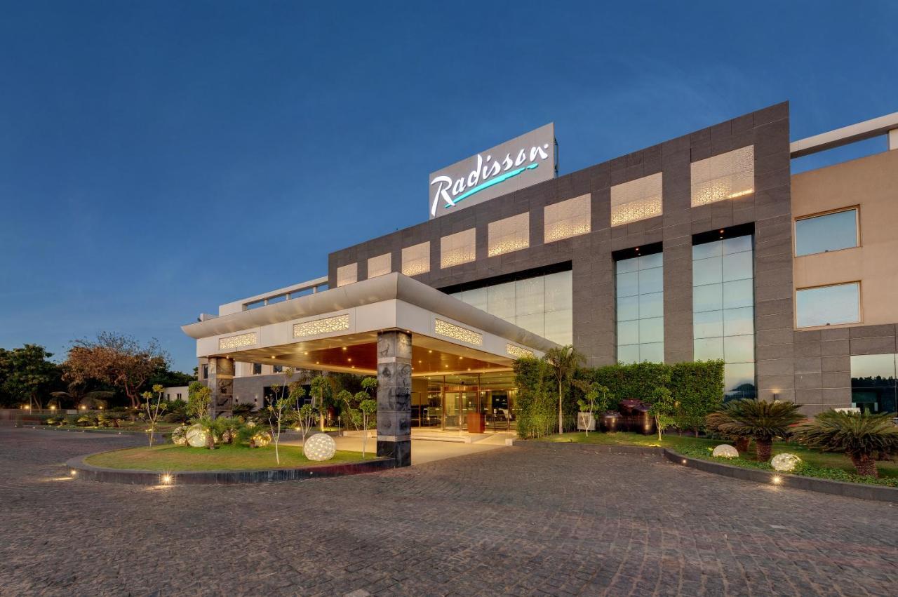 Radisson Resort & Spa Kandla Gāndhīdhām Extérieur photo