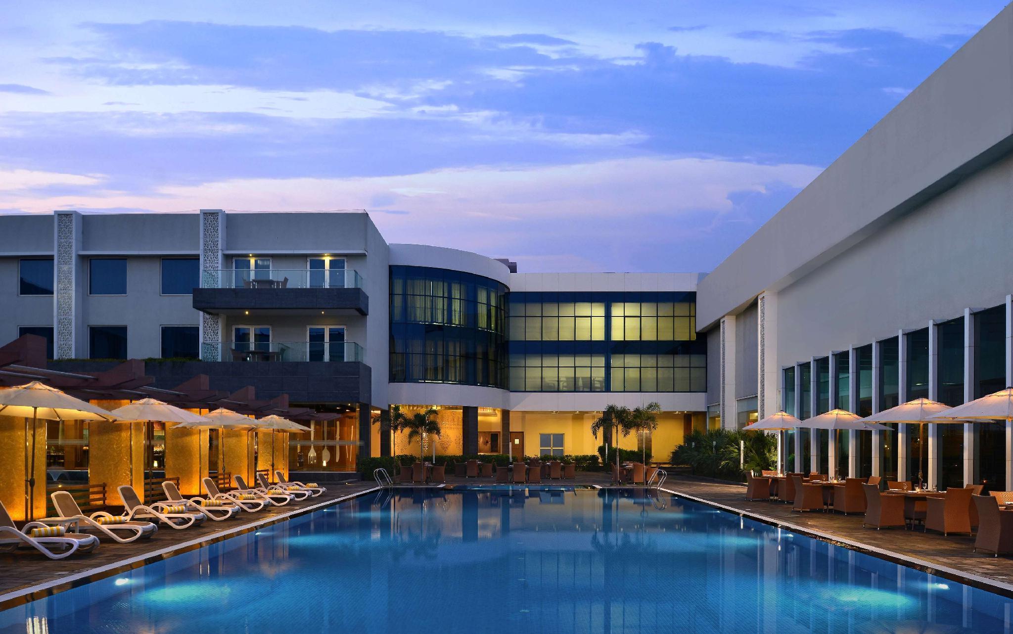 Radisson Resort & Spa Kandla Gāndhīdhām Extérieur photo