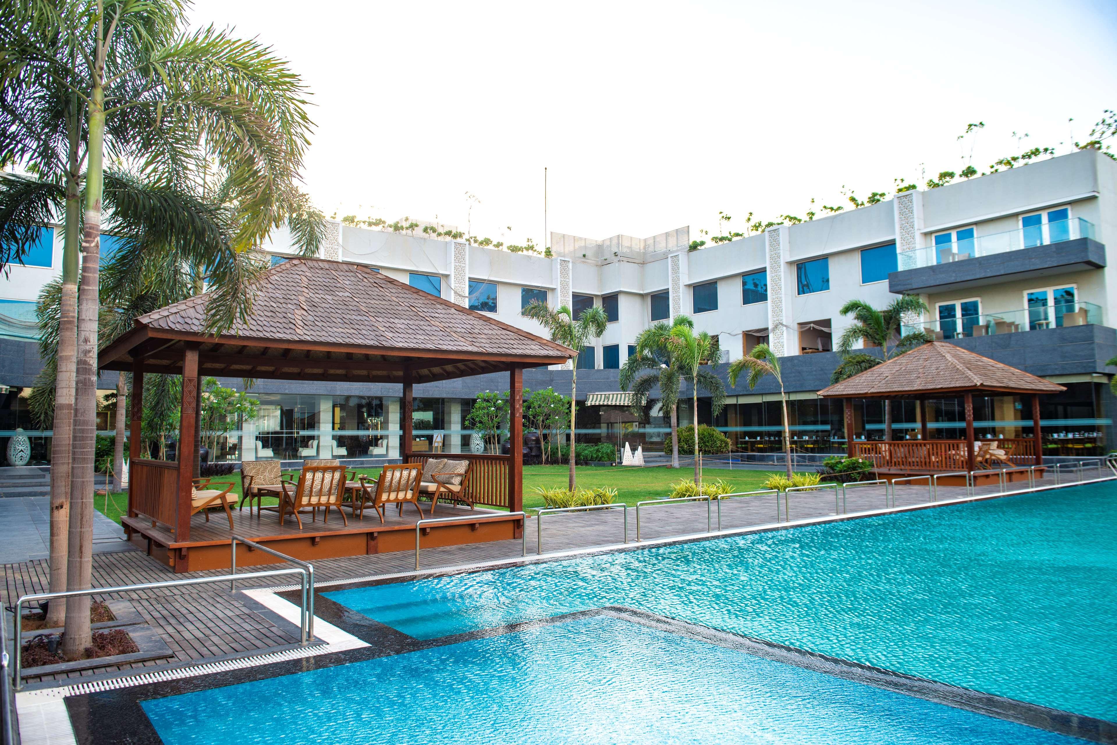 Radisson Resort & Spa Kandla Gāndhīdhām Extérieur photo
