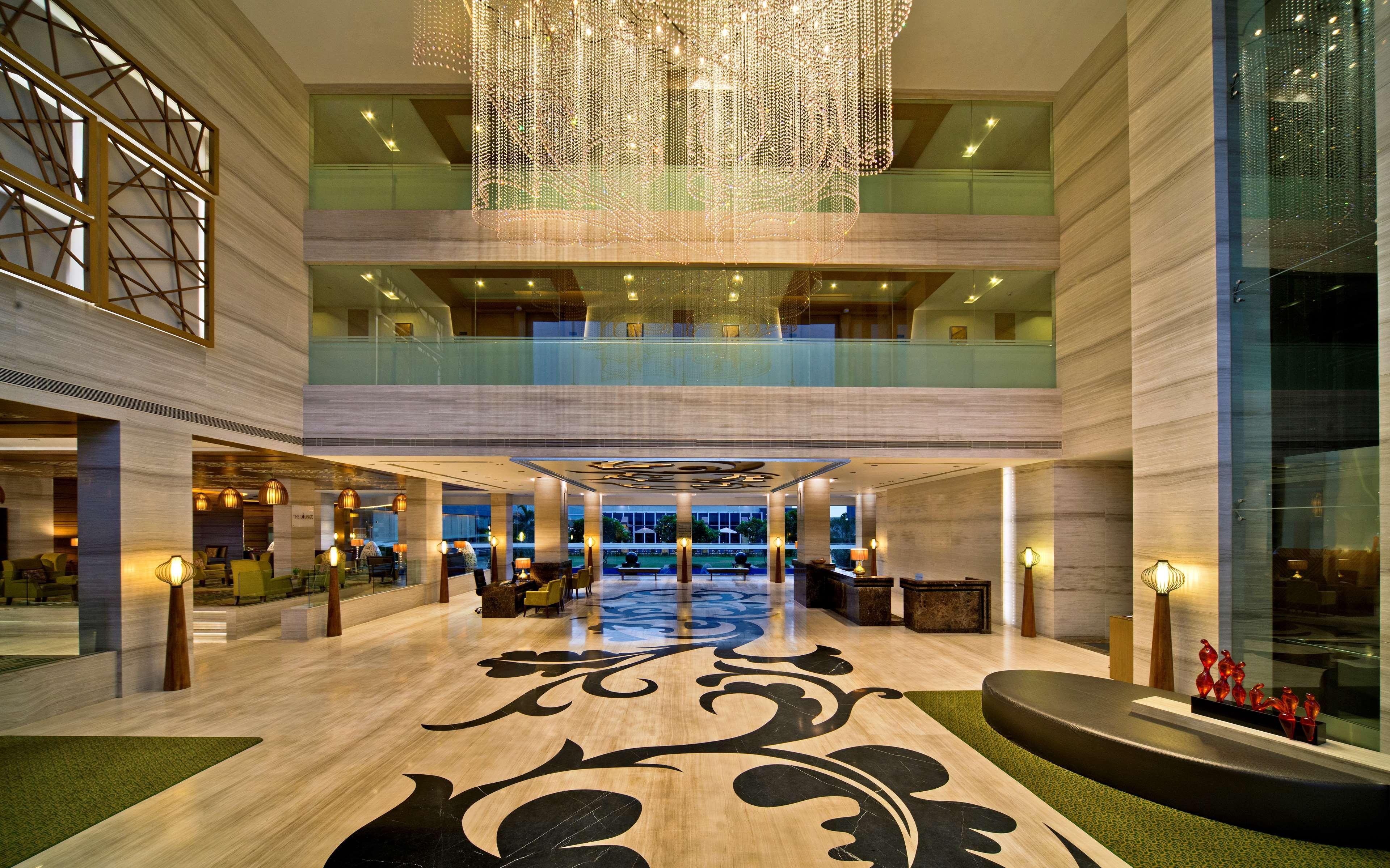 Radisson Resort & Spa Kandla Gāndhīdhām Extérieur photo
