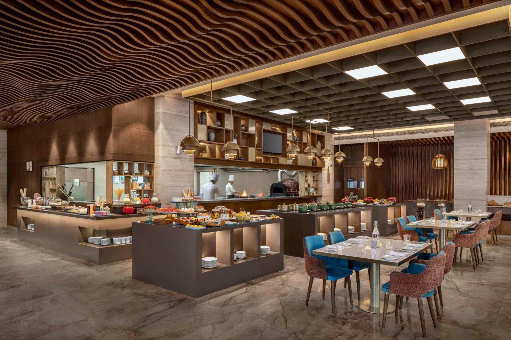 Radisson Resort & Spa Kandla Gāndhīdhām Extérieur photo